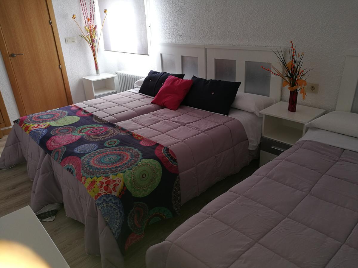 Hostal Los Gabrieles Albacete Exterior photo